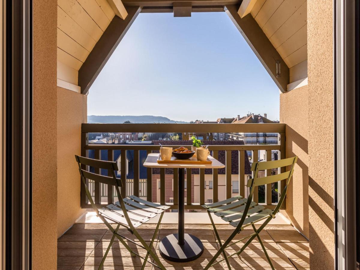 Apartment Les Arts-2 By Interhome Deauville Bagian luar foto